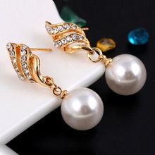 Load image into Gallery viewer, Set Jewelry  Earrings and Necklace Included Chic Pearl and Rhinestone Necklace and Earrings - Mega Discount Store Ghana