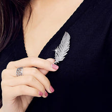 Load image into Gallery viewer, Simple Lady Feather Pattern High-grade Platinum Suits Corsage Brooch - Mega Discount Store Ghana