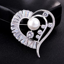 Load image into Gallery viewer, Luxury Fashion Simple Lady Crystal Platinum Peach Heart Shape Brooch High-grade Suits Corsage Brooch - Mega Discount Store Ghana