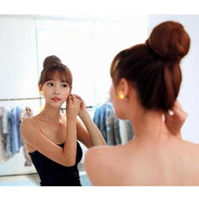 Load image into Gallery viewer, 2 PCS Stylish Cubic Zirconia Earrings with Bright Light, Random Color Delivery - Mega Discount Store Ghana