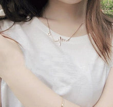 Load image into Gallery viewer, Necklace Love Shaped Titanium Steel Heartbeat Lockbone Necklace Female Retro Jewelry Accessories - Mega Discount Store Ghana